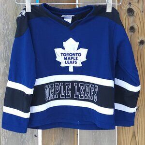 CUTE TORONTO MAPLE LEAFS NHL Jersey Boys Size 6
